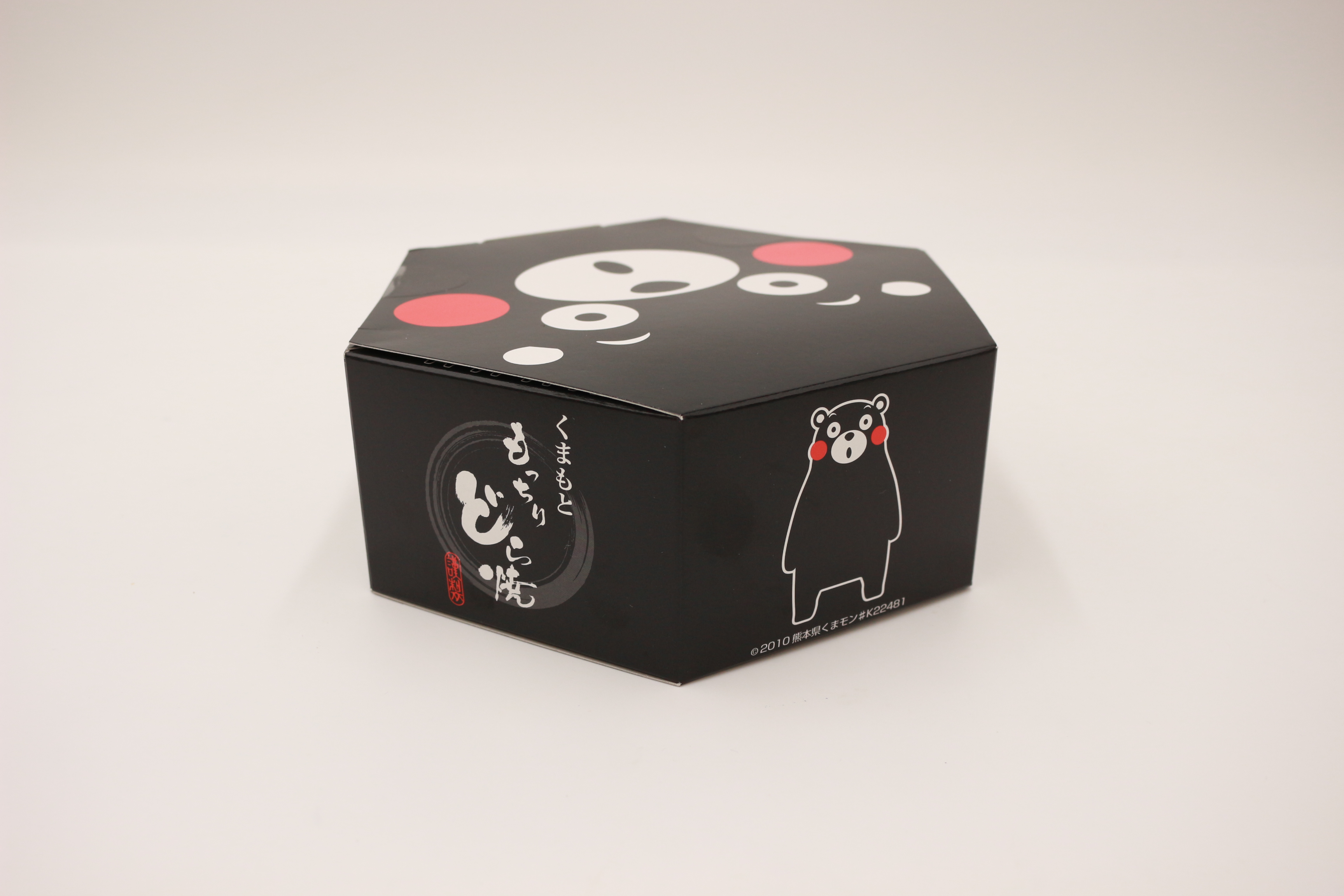 六角形くまもとどら焼き | 熊本お土産・お菓子ならKUMATOKU(くま